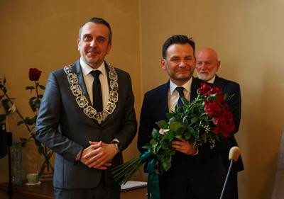Uroczysta Sesja Rady Miasta w Rektoracie Uniwersytetu Zielonogórskiego, podczas której zaprzysiężony został prezydent Zielonej Góry Marcin Pabierowski.