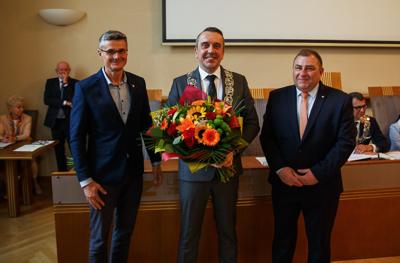 Uroczysta Sesja Rady Miasta w Rektoracie Uniwersytetu Zielonogórskiego, podczas której zaprzysiężony został prezydent Zielonej Góry Marcin Pabierowski.