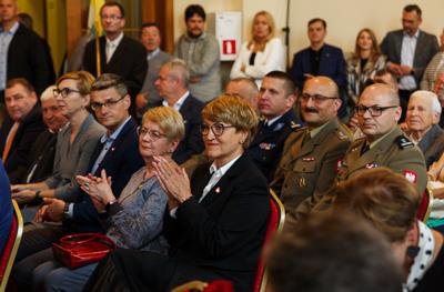 Uroczysta Sesja Rady Miasta w Rektoracie Uniwersytetu Zielonogórskiego, podczas której zaprzysiężony został prezydent Zielonej Góry Marcin Pabierowski.