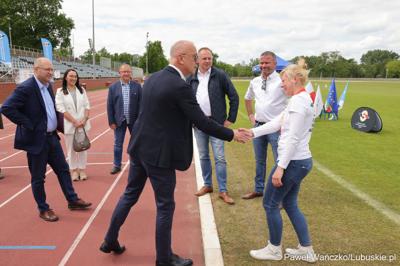 Marszałek Województwa Lubuskiego Marcin Jabłoński wziął udział w uroczystym otwarciu II Rundy Paralekkoatletycznego Grand Prix Polski – Otwartego Mitingu Osób Niepełnosprawnych w Lekkiej Atletyce w Słubicach