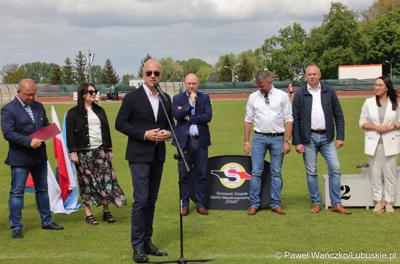 Marszałek Województwa Lubuskiego Marcin Jabłoński wziął udział w uroczystym otwarciu II Rundy Paralekkoatletycznego Grand Prix Polski – Otwartego Mitingu Osób Niepełnosprawnych w Lekkiej Atletyce w Słubicach