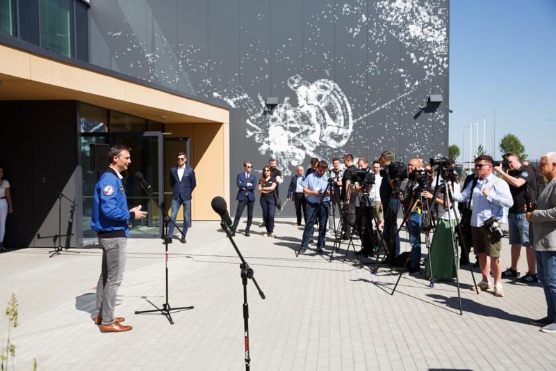 Wizyta polskiego kosmonauty, Sławosza Uznańskiego, w Parku Technologii Kosmicznych, konferencja prasowa