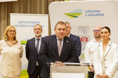 Wręczenie certyfikatów akredytacyjnych dot. pobierania narządów do przeszczepu