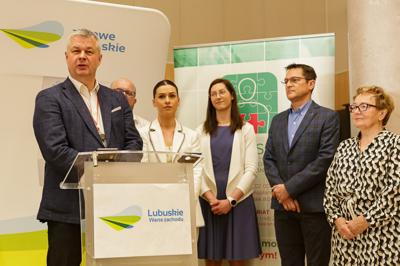 Wręczenie certyfikatów akredytacyjnych dot. pobierania narządów do przeszczepu