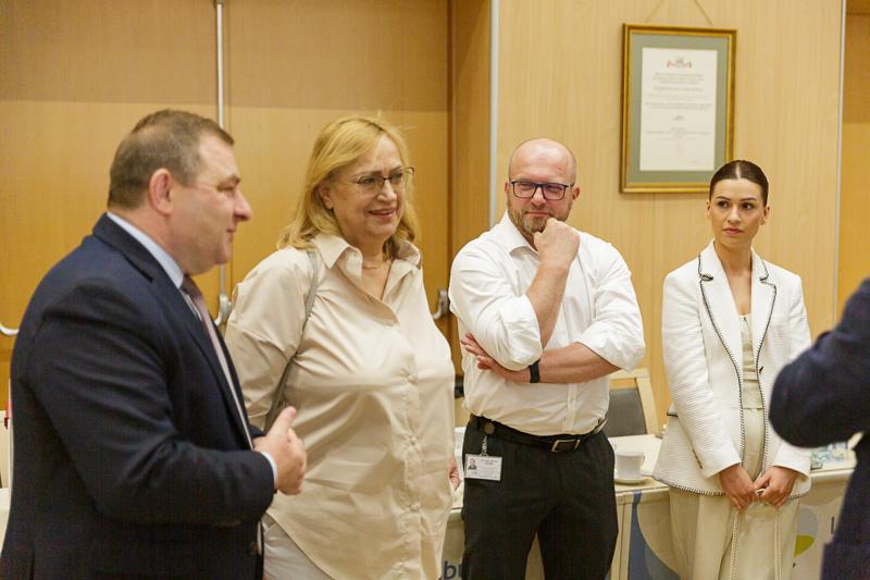 Wręczenie certyfikatów akredytacyjnych dot. pobierania narządów do przeszczepu