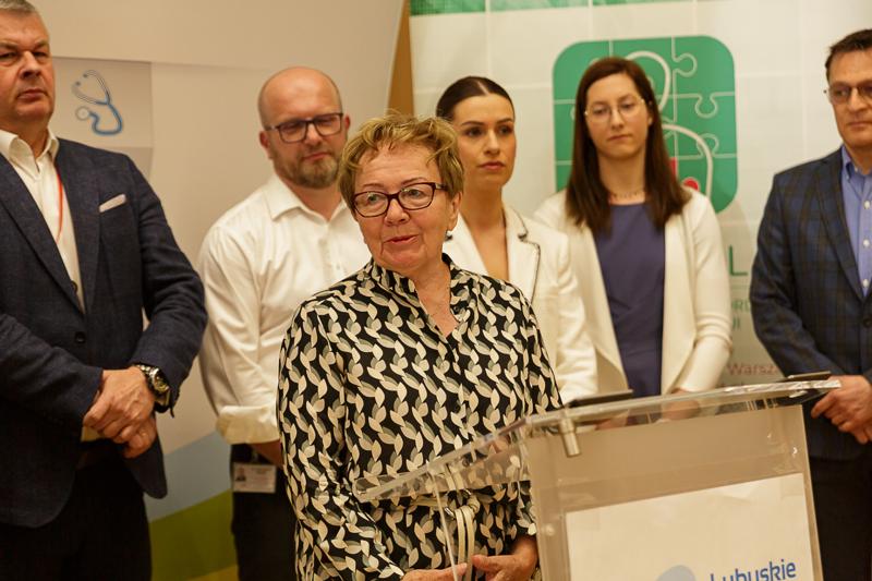 Wręczenie certyfikatów akredytacyjnych dot. pobierania narządów do przeszczepu