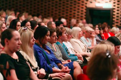 Obchody Międzynarodowego Dnia Pielęgniarki i Położnej w Lubuskim Teatrze w Zielonej Górze. 
