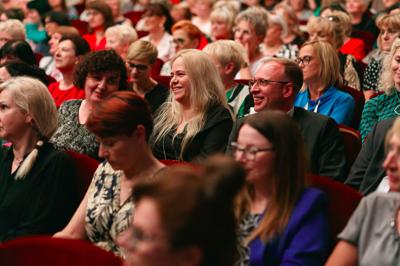 Obchody Międzynarodowego Dnia Pielęgniarki i Położnej w Lubuskim Teatrze w Zielonej Górze. 