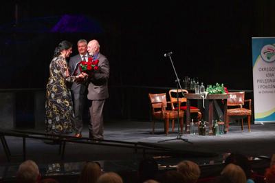 Obchody Międzynarodowego Dnia Pielęgniarki i Położnej w Lubuskim Teatrze w Zielonej Górze. 