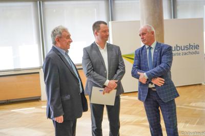  Dyrektorzy UMWL oraz Członek Zarządu Zbigniew Kołodziej