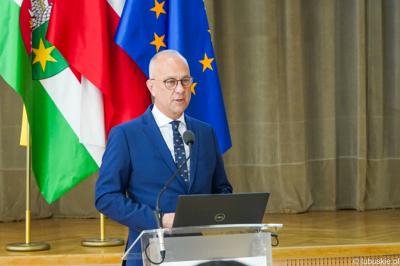  przemawia Marcin Jabłoński