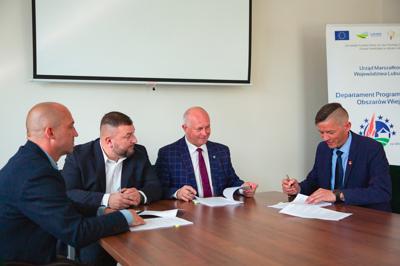 Podpisanie umów w ramach działania zarządzania zasobami wodnymi