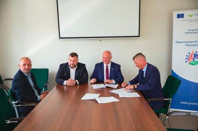 Podpisanie umów w ramach działania zarządzania zasobami wodnymi