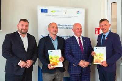 Podpisanie umów w ramach działania zarządzania zasobami wodnymi