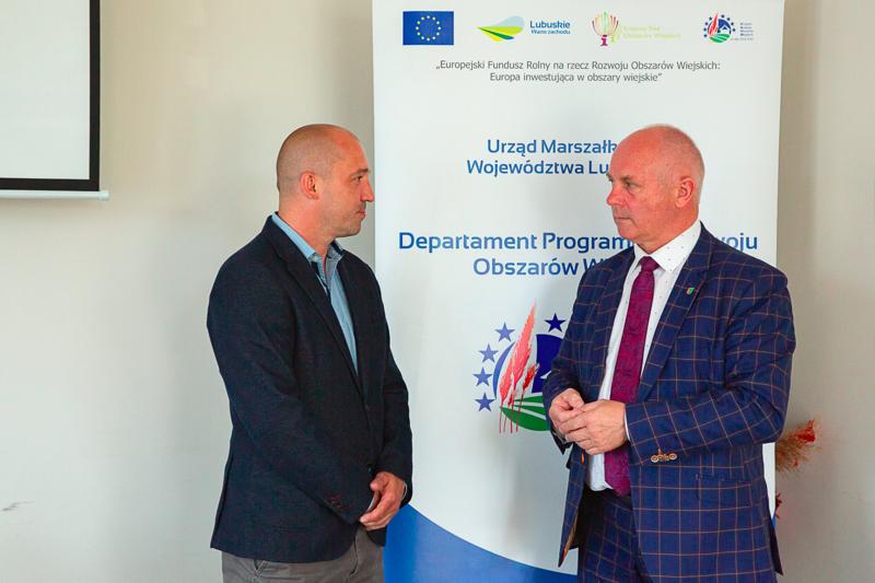 Podpisanie umów w ramach działania zarządzania zasobami wodnymi