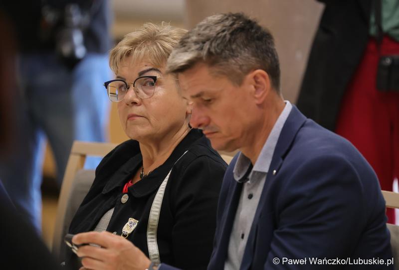 Uczestnicy jubileuszowych obrad Lubuskiego Sejmiku Dziecięcego w Zielonej Górze