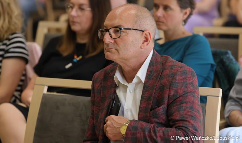 Uczestnicy konferencji pt. „Lubuska rewitalizacja” w Sali Kolumnowej Sejmiku Województwa Lubuskiego w Zielonej Górze