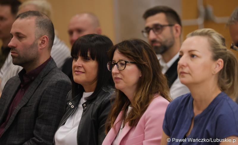 Uczestnicy konferencji pt. „Lubuska rewitalizacja” w Sali Kolumnowej Sejmiku Województwa Lubuskiego w Zielonej Górze