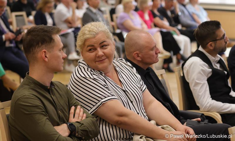 Uczestnicy konferencji pt. „Lubuska rewitalizacja” w Sali Kolumnowej Sejmiku Województwa Lubuskiego w Zielonej Górze