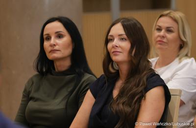 Uczestnicy konferencji pt. „Lubuska rewitalizacja” w Sali Kolumnowej Sejmiku Województwa Lubuskiego w Zielonej Górze