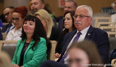 Uczestnicy konferencji pt. „Lubuska rewitalizacja” w Sali Kolumnowej Sejmiku Województwa Lubuskiego w Zielonej Górze