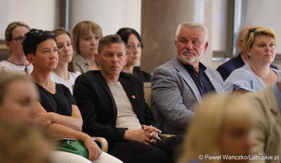 Uczestnicy konferencji pt. „Lubuska rewitalizacja” w Sali Kolumnowej Sejmiku Województwa Lubuskiego w Zielonej Górze