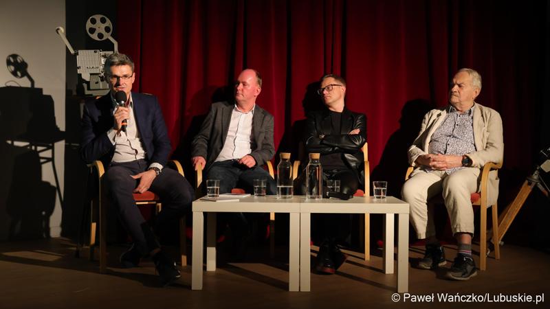 Uroczysta inauguracja 10. (13.) Festiwalu Filmu, Teatru i Książki „Kozzi Film Festiwal” w Wojewódzkiej i Miejskiej Bibliotece Publicznej w Zielonej Górze