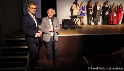 Uroczysta inauguracja 10. (13.) Festiwalu Filmu, Teatru i Książki „Kozzi Film Festiwal” w Wojewódzkiej i Miejskiej Bibliotece Publicznej w Zielonej Górze