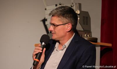Uroczysta inauguracja 10. (13.) Festiwalu Filmu, Teatru i Książki „Kozzi Film Festiwal” w Wojewódzkiej i Miejskiej Bibliotece Publicznej w Zielonej Górze