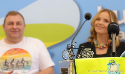 Uczestnicy konferencji prasowej dot. VI Lubuskiego Święta Roweru 2024 i Pikniku Funduszy Europejskich w Gorzowie 