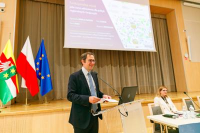 Debata na temat badania "Hierarchia funkcjonalna miast w województwie lubuskim jako punkt wyjścia do kształtowania polityk regionalnych i miejskich"