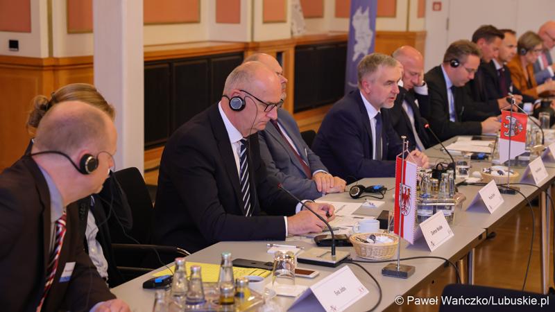 Uczestnicy VIII Szczytu Politycznego Partnerstwa Odry w Berlinie