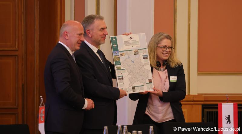 Uczestnicy VIII Szczytu Politycznego Partnerstwa Odry w Berlinie