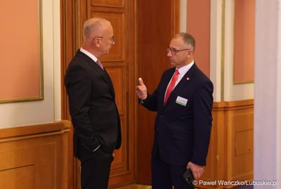 Uczestnicy VIII Szczytu Politycznego Partnerstwa Odry w Berlinie