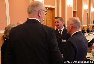 Uczestnicy VIII Szczytu Politycznego Partnerstwa Odry w Berlinie