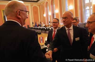 Uczestnicy VIII Szczytu Politycznego Partnerstwa Odry w Berlinie