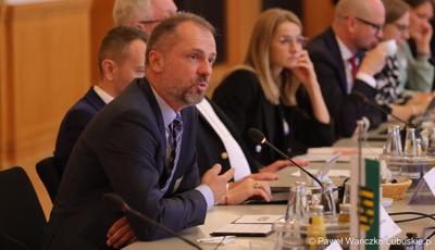 Uczestnicy VIII Szczytu Politycznego Partnerstwa Odry w Berlinie