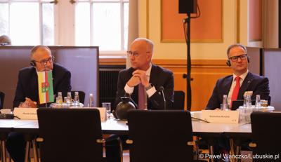 Uczestnicy VIII Szczytu Politycznego Partnerstwa Odry w Berlinie