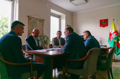 Spotkanie Wicemarszałka Sebastiana Ciemnoczołowskiego z Wójtem Krzysztofem Golą