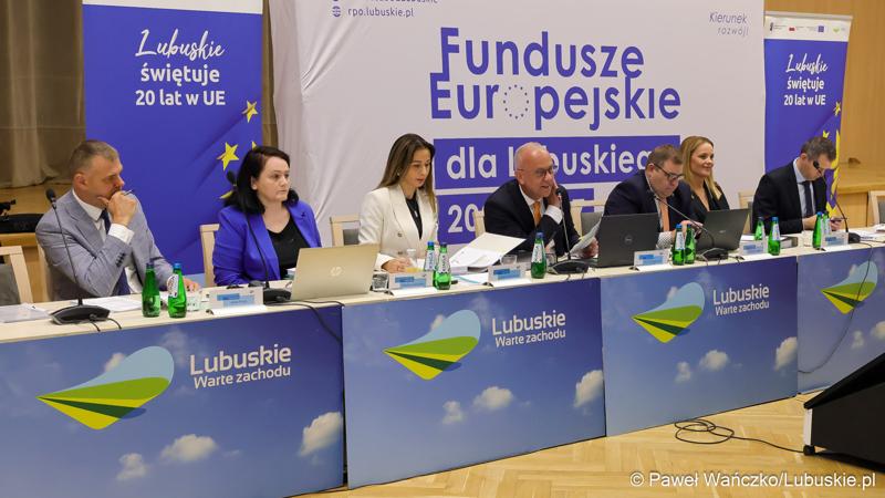 Uczestnicy 6. obrad Komitetu Monitorującego Fundusze Europejskie dla Lubuskiego