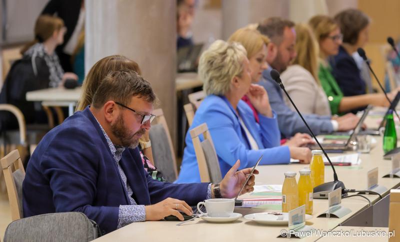 Uczestnicy 6. obrad Komitetu Monitorującego Fundusze Europejskie dla Lubuskiego