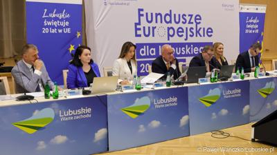 Uczestnicy 6. obrad Komitetu Monitorującego Fundusze Europejskie dla Lubuskiego