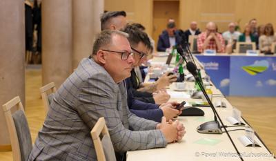 Uczestnicy 6. obrad Komitetu Monitorującego Fundusze Europejskie dla Lubuskiego
