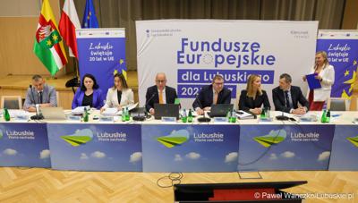 Uczestnicy 6. obrad Komitetu Monitorującego Fundusze Europejskie dla Lubuskiego