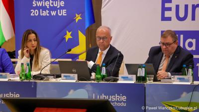 Uczestnicy 6. obrad Komitetu Monitorującego Fundusze Europejskie dla Lubuskiego