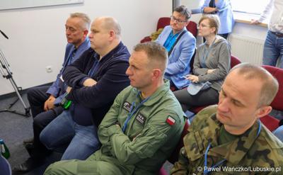  Pokaz systemu antydronowego na lotnisku w Zielonej Górze - Babimoście