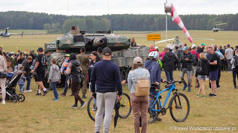II Światowy Zlot Śmigłowców na terenie Aeroklubu Ziemi Lubuskiej w Zielonej Górze - Przylepie