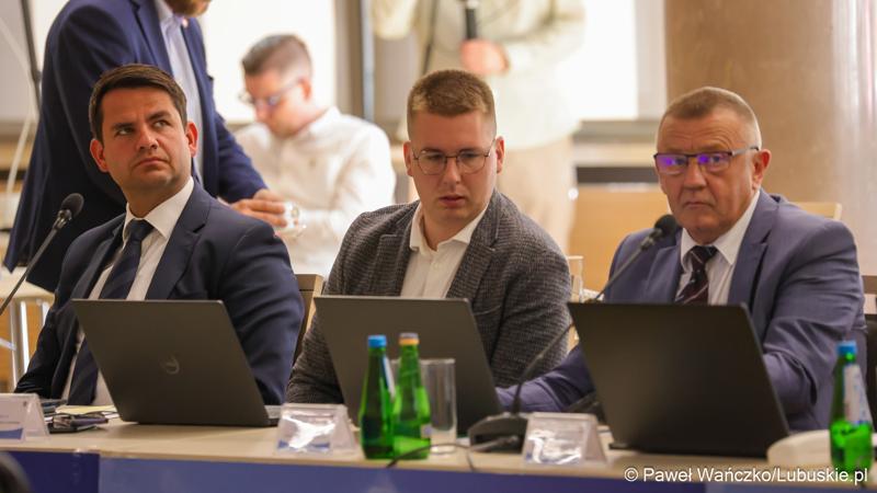 Uczestnicy II zwyczajnej sesji Sejmiku Województwa Lubuskiego