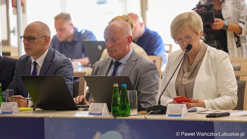 Uczestnicy II zwyczajnej sesji Sejmiku Województwa Lubuskiego