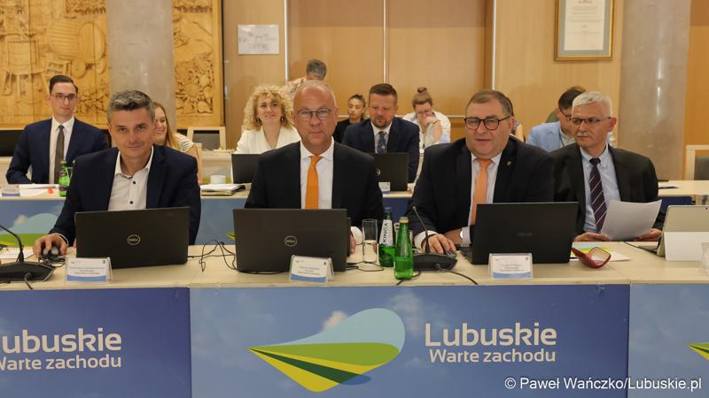 Uczestnicy II zwyczajnej sesji Sejmiku Województwa Lubuskiego